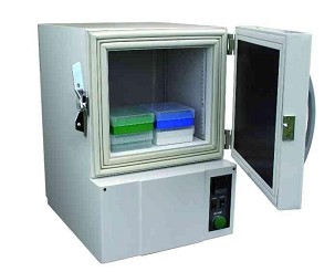 MUF 40 ultramélyhűtő -80 C álló kivitel
